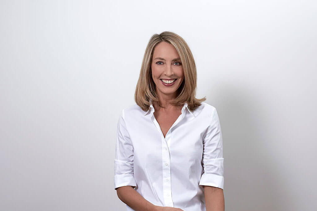 Sandra Kirstein - Communication & Marketing Services