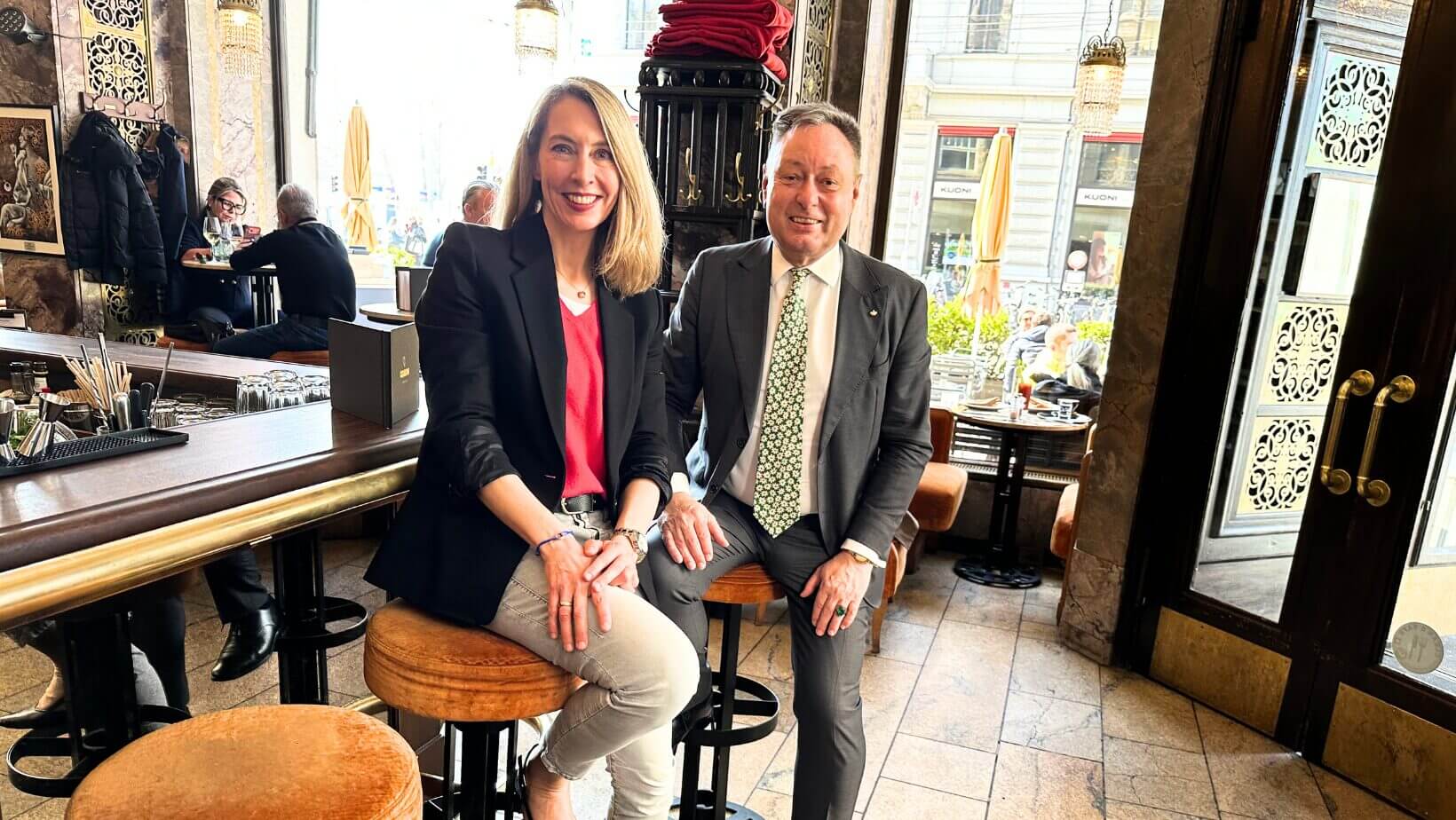 LinkedIn als Hebel für Sichtbarkeit im KI-Zeitalter (Sandra Kirstein im Gespräch mit Thomas Caduff von Fundplat)